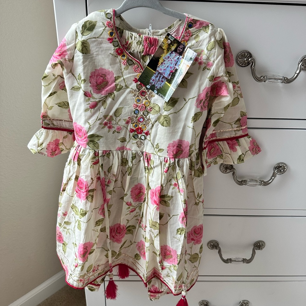 Floral Pink patiala pants suit for girls. 2 pieces never worn with tags attached